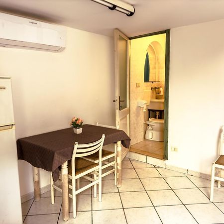 Camurria Apartments Giardini Naxos Esterno foto